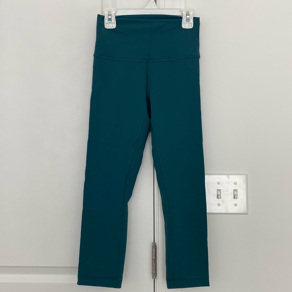 Wunder train 21’ green gasper: lululemon sz4
